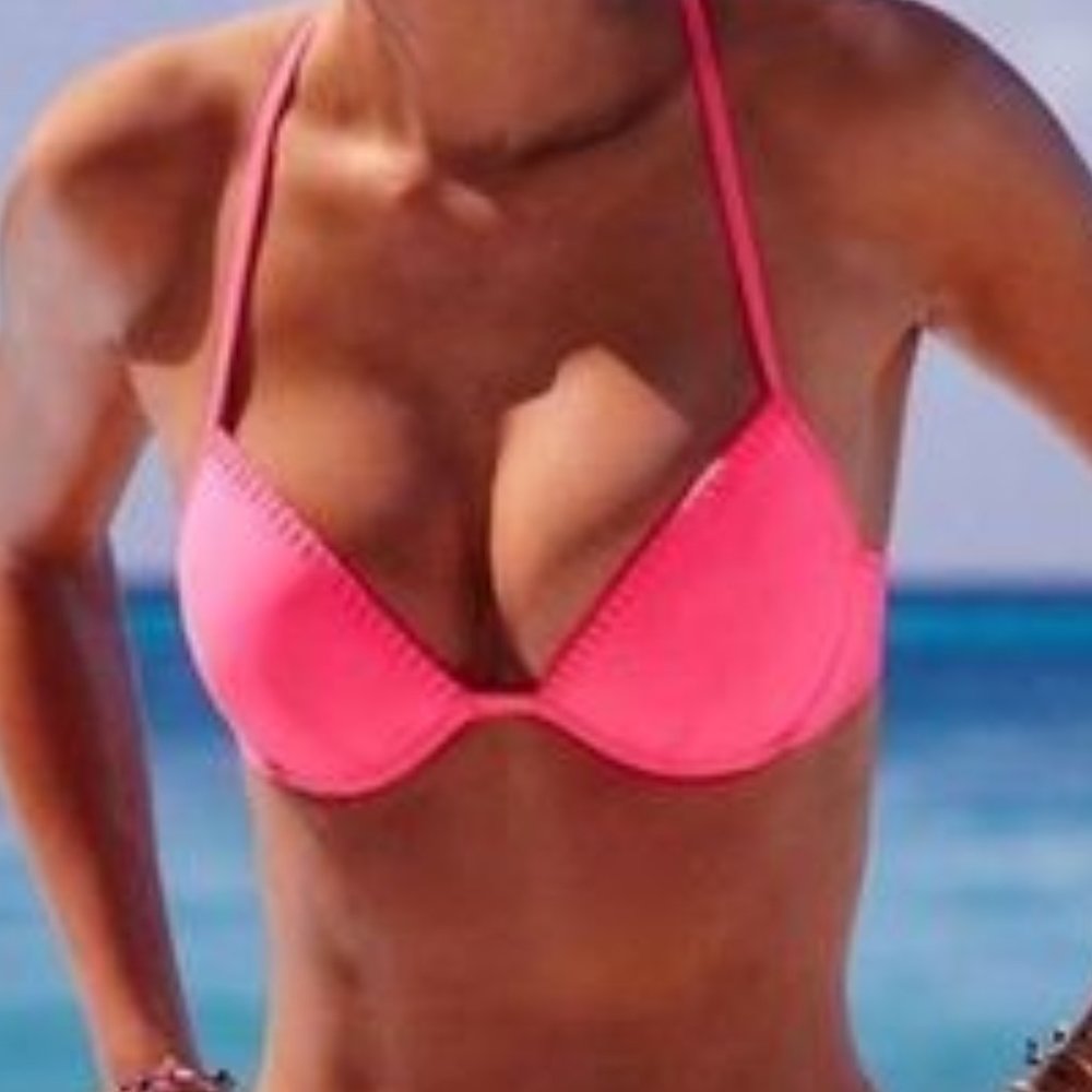 ‼️LAST CHANCE SALE‼️ VS Women's Hot Pink Bikini Top with Crocheted Trim Gold 34D
